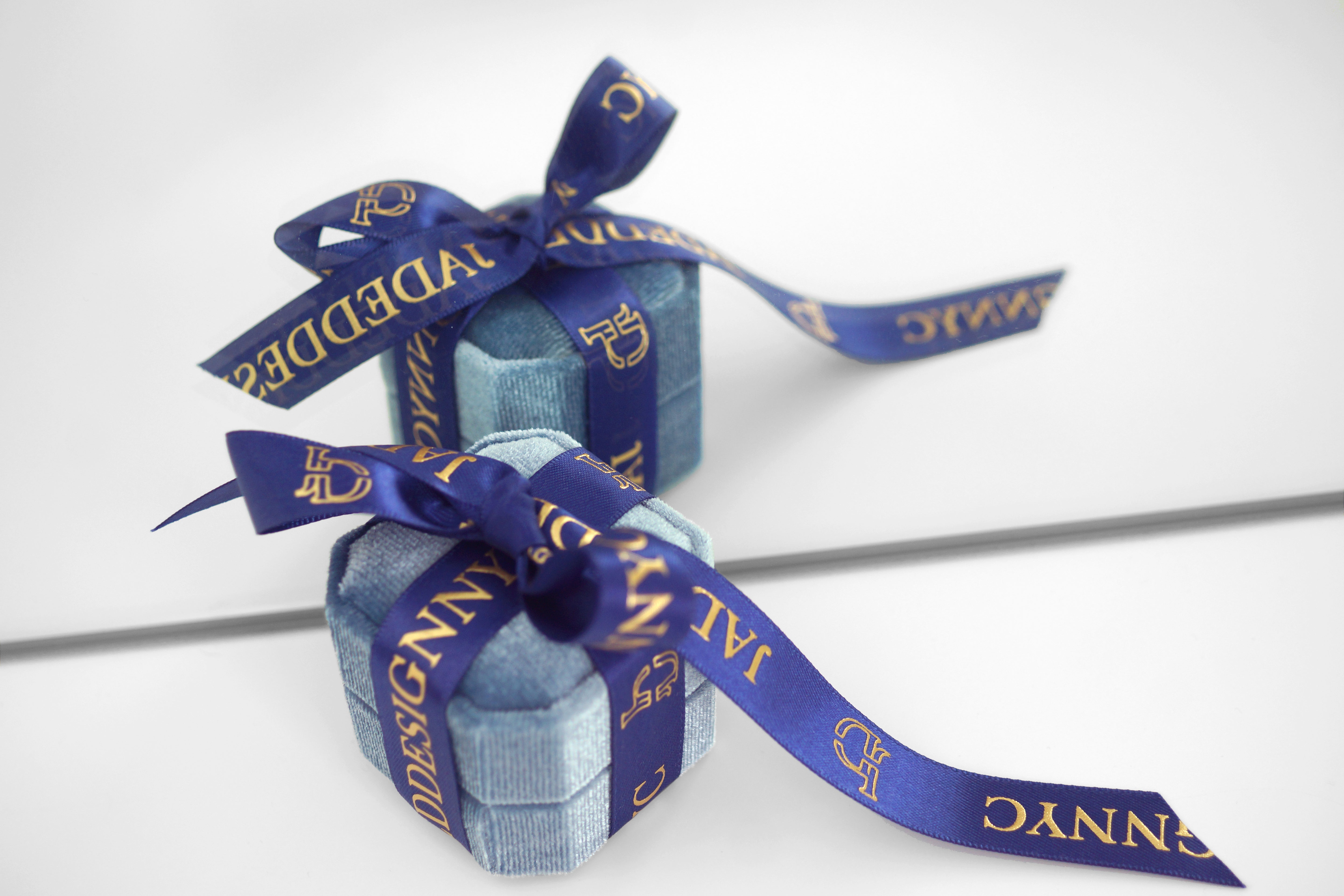 Treetop Star Signet Ring