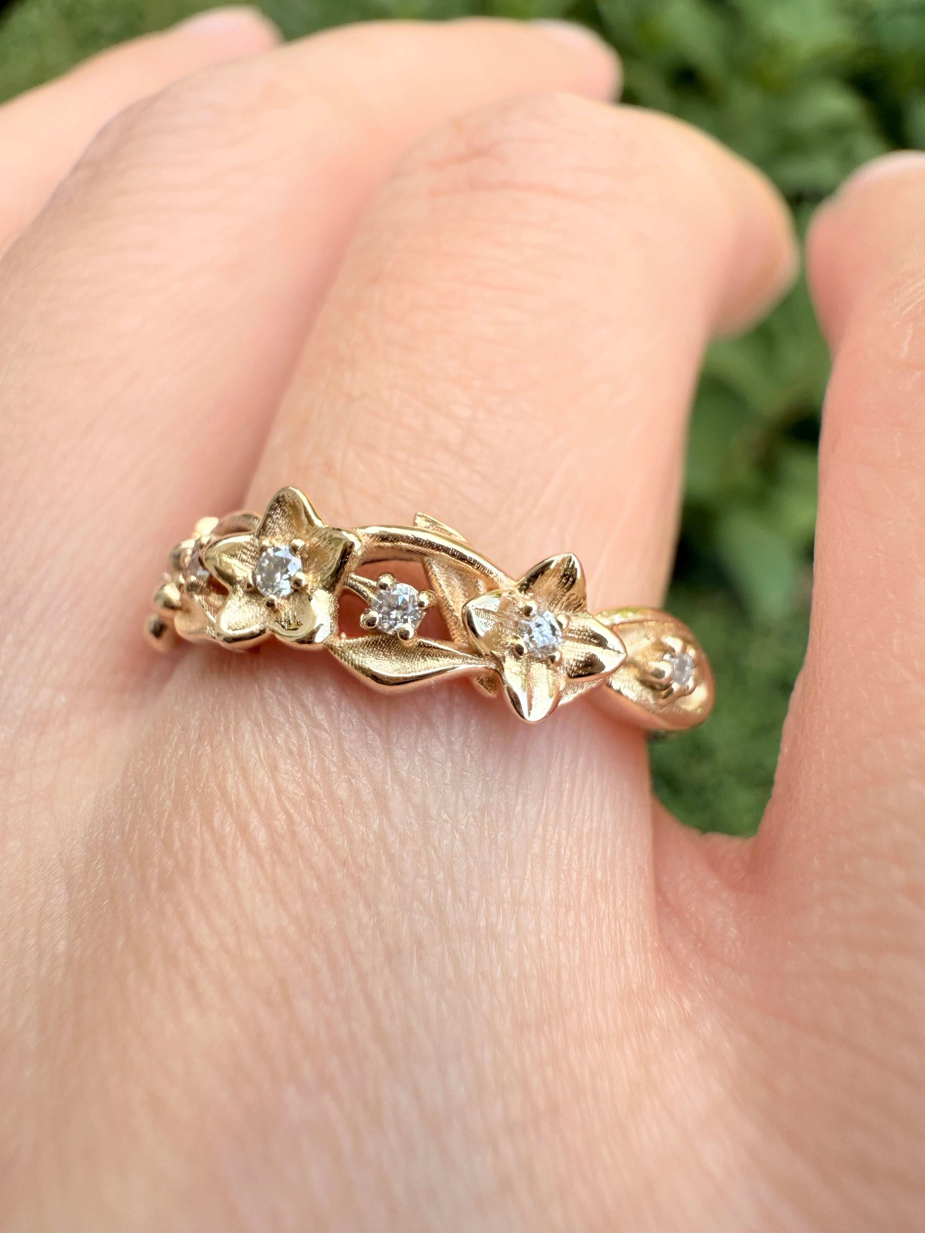 Morning Glory Wedding Band, Diamond Wedding Ring, Floral Wedding Band