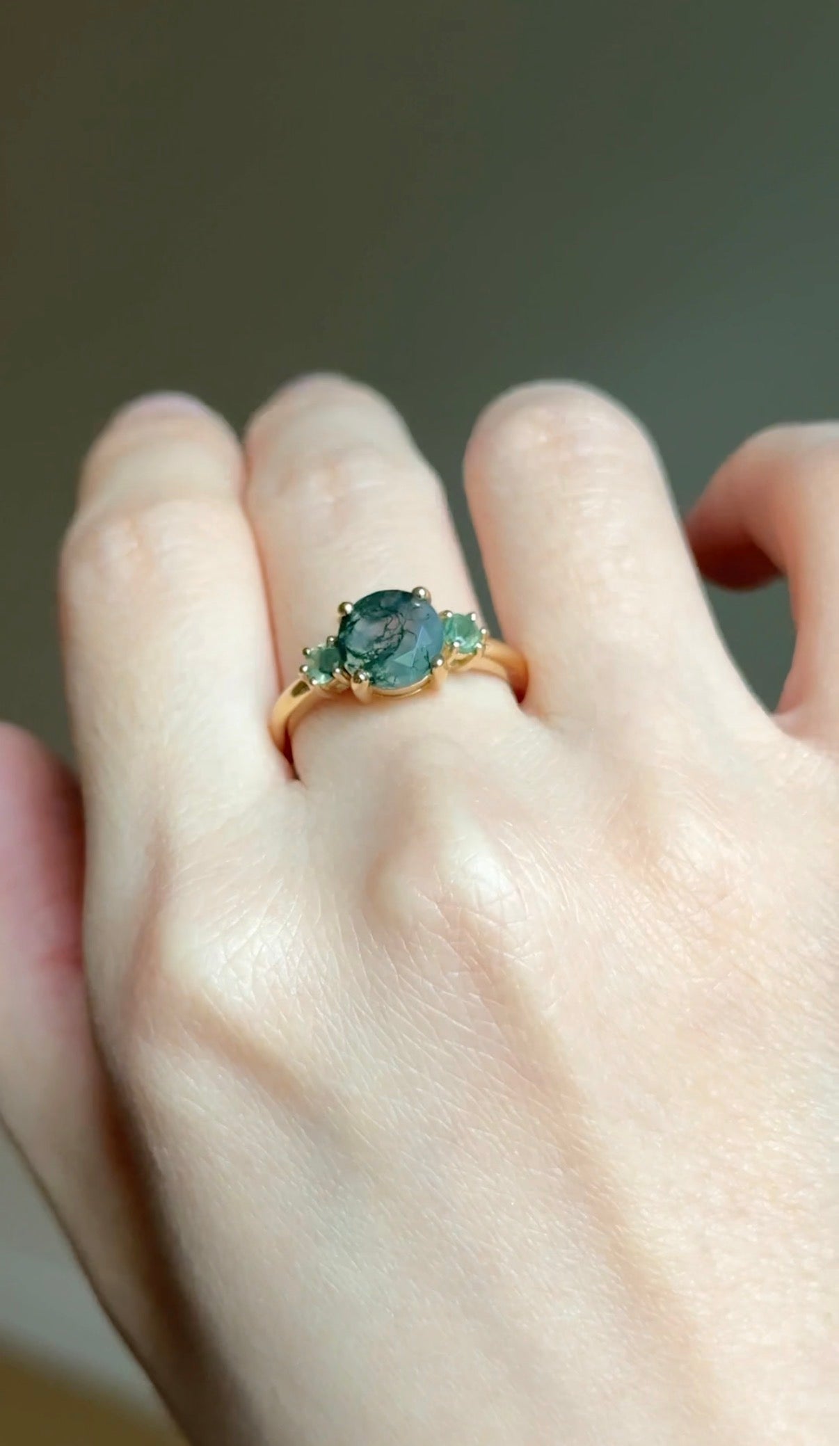 14k Gold Round Moss agate ring with diamond, Engagement ring, Moss agate Ring