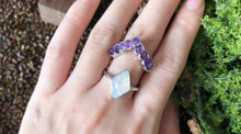 Load image into Gallery viewer, Amethyst Wedding Rings, Sapphire Ring set
