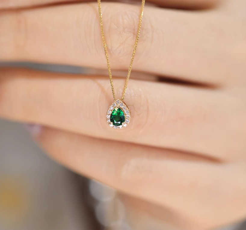 Heart of the Forest 18k Gold Tsavorite necklace, Gold Tsavorite pendant