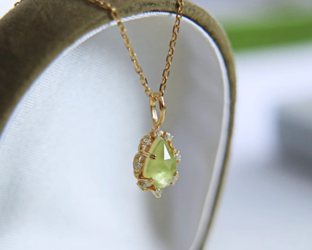 Green Peridot Necklace, Sterling Silver Peridot Pendant, 925 Silver Necklace