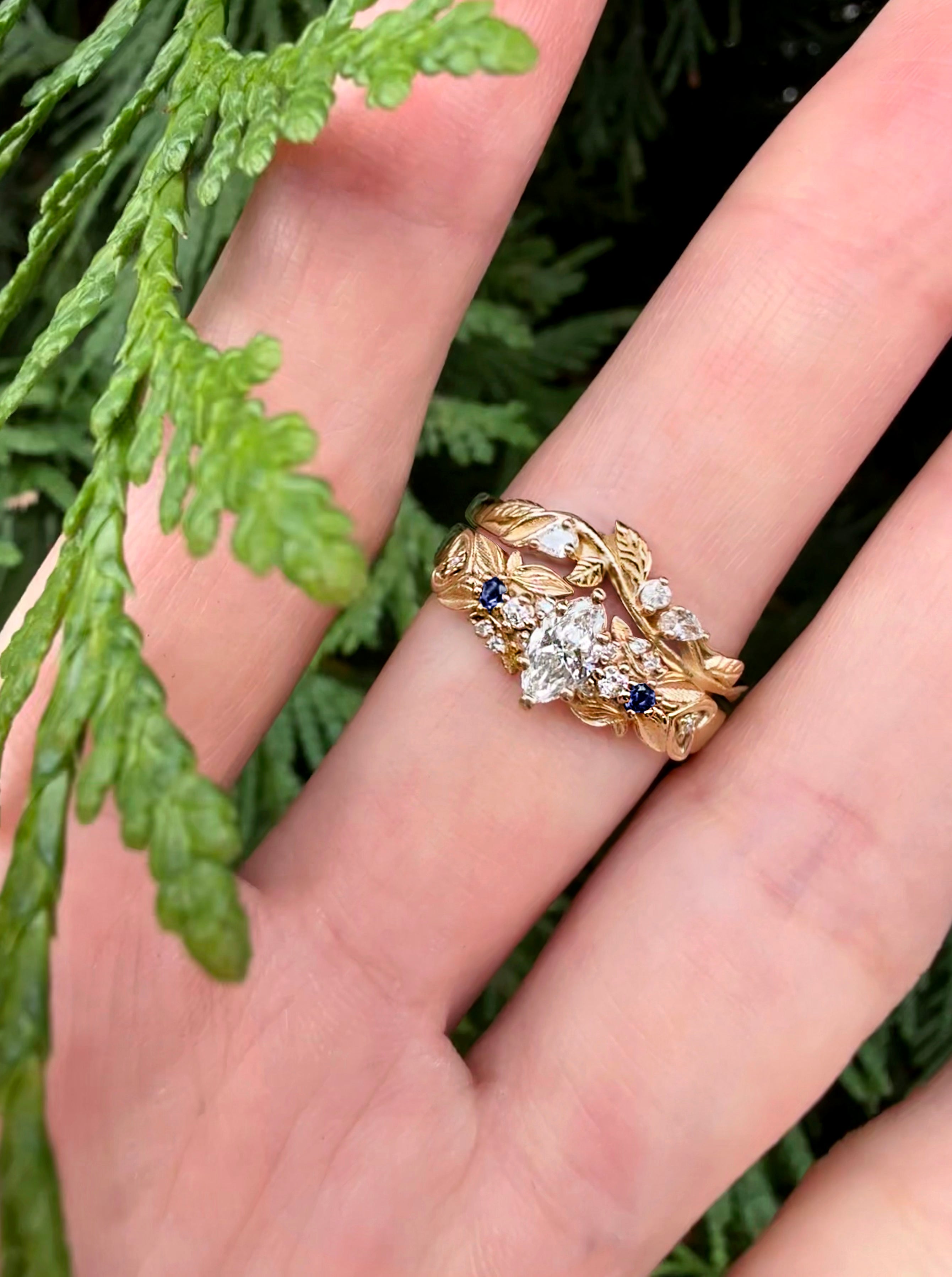 Eryndor Diamond Wedding Band, Chevron Diamond Wedding Ring For Women, Diamond curved wedding band