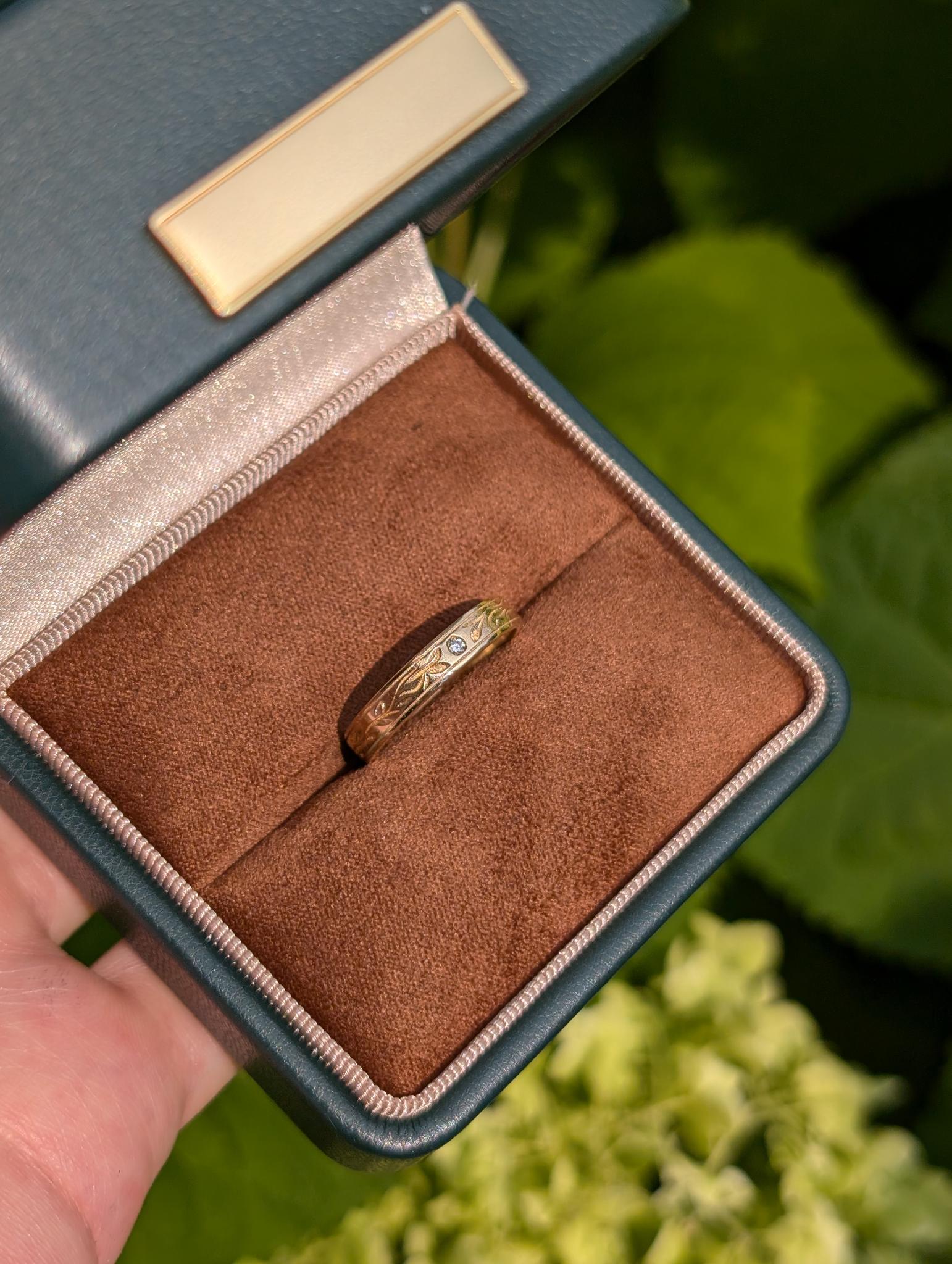 14k Gold Wedding Band, Diamond Engraved Band For Men and Women, Wide Wedding Ring