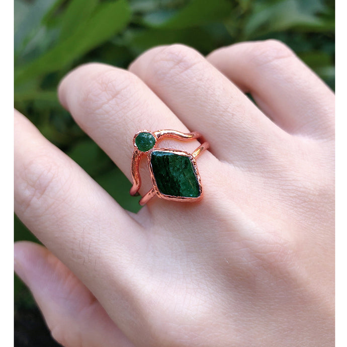 JadedDesignNYC Raw Emerald Ring Set, Emerald Engagement Ring, Raw Emerald Jewelry, Raw Gemstone Ring