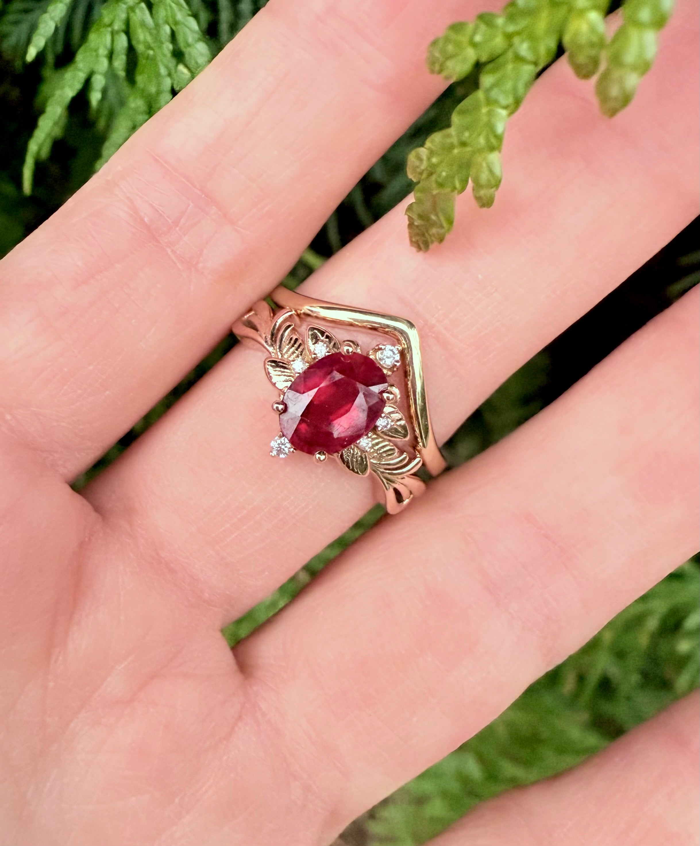 Botanic Ember Ruby Ring, Vintage Style Ruby Ring, Oval Ruby engagement ring, Ruby Jewelry