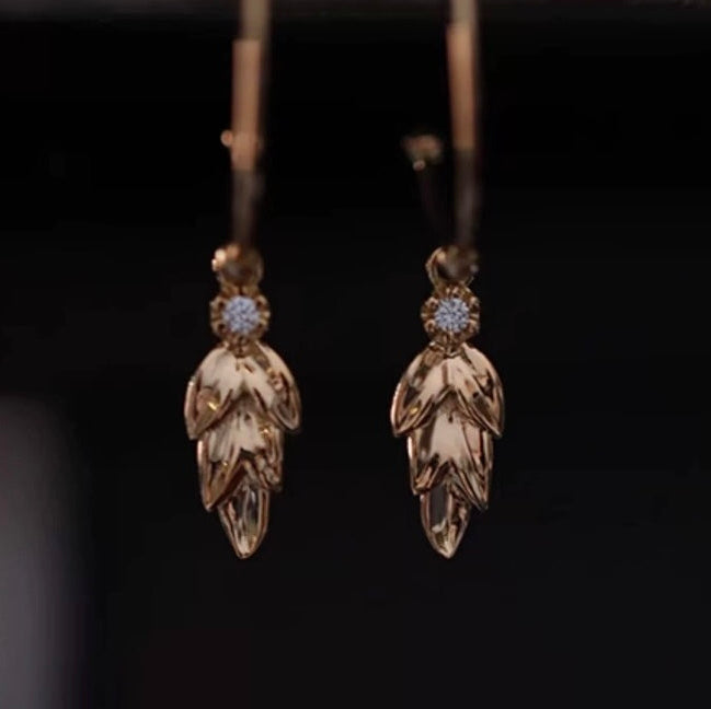 Field of Gold 18k Diamond earrings Gold, Diamond earring hoops
