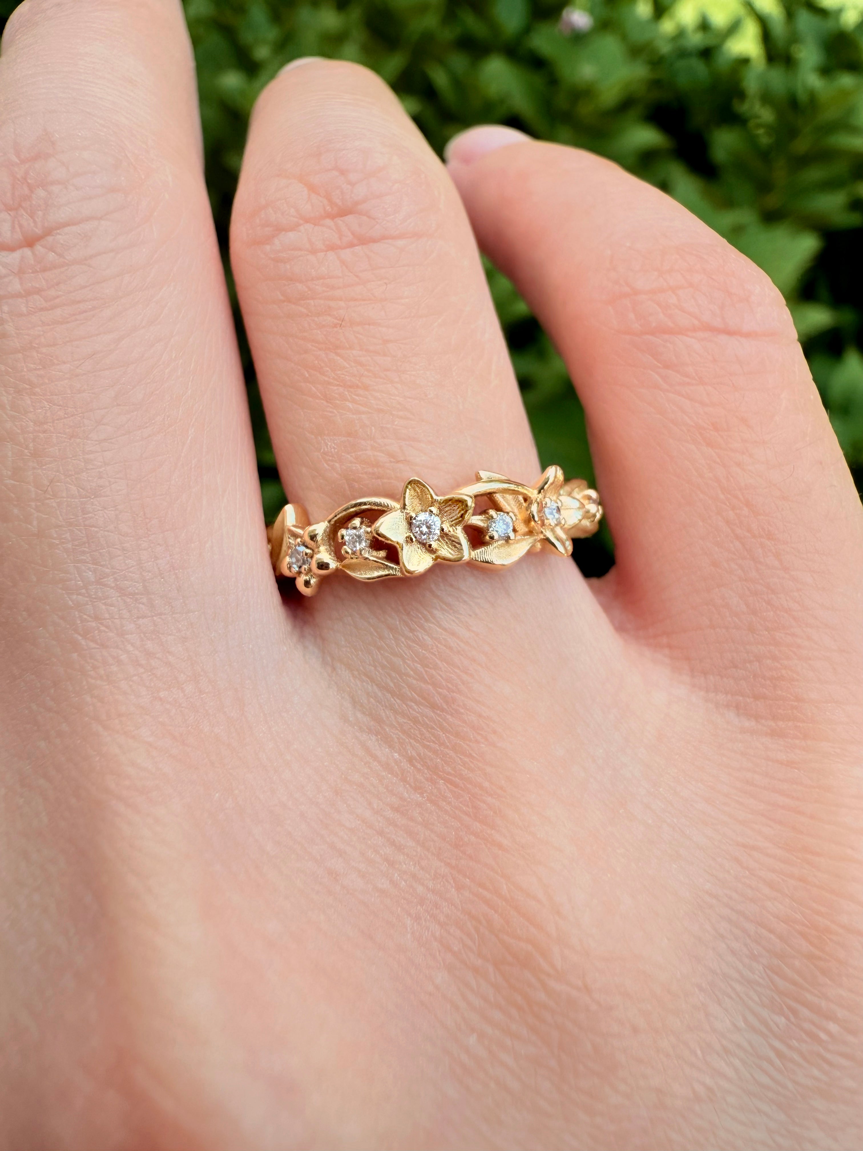 Morning Glory Wedding Band, Diamond Wedding Ring, Floral Wedding Band