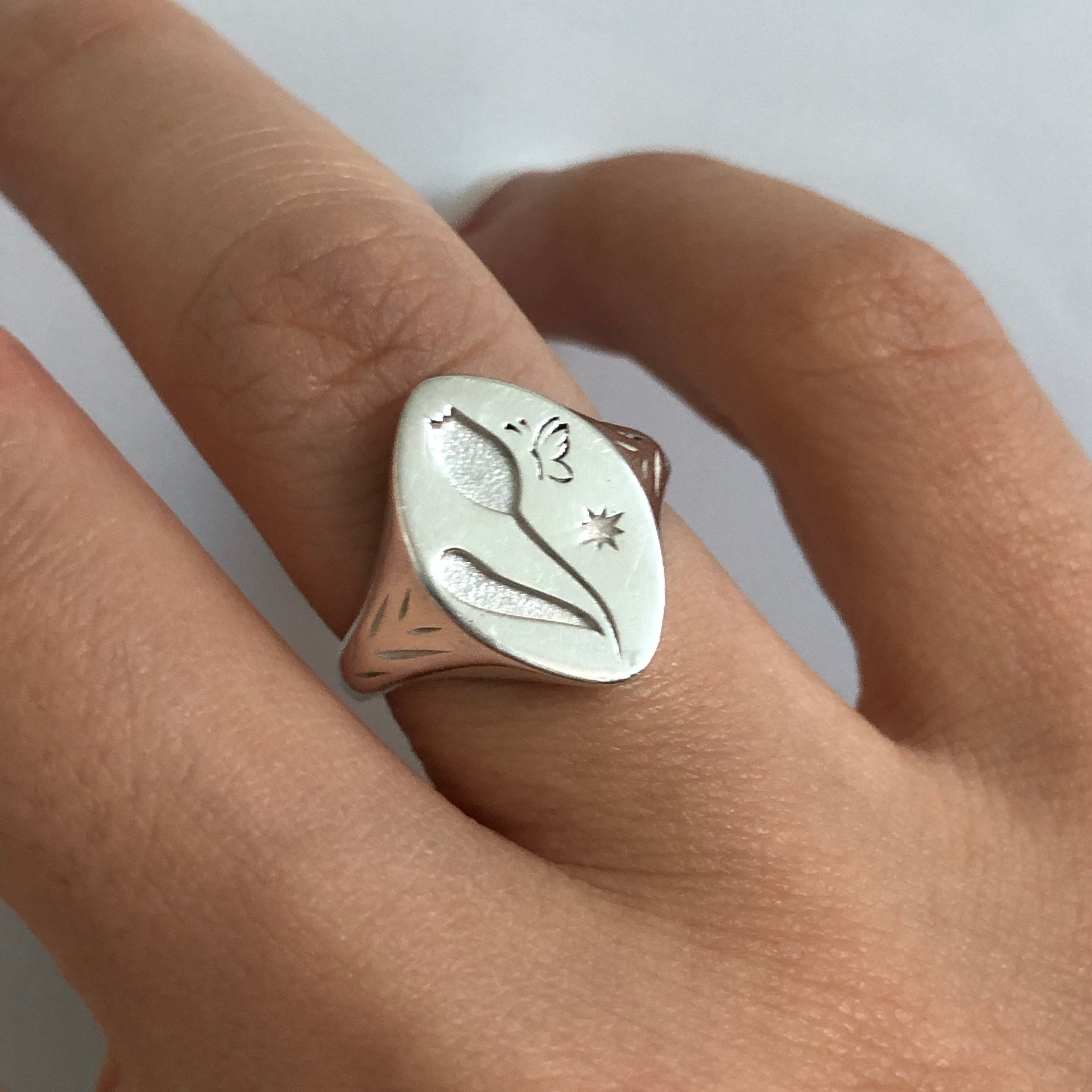 Silver Garden Butterfly Signet Ring