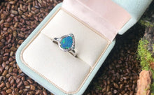 Load image into Gallery viewer, The Midnight Deep Blue Opal Wedding Rings - Size US6.5
