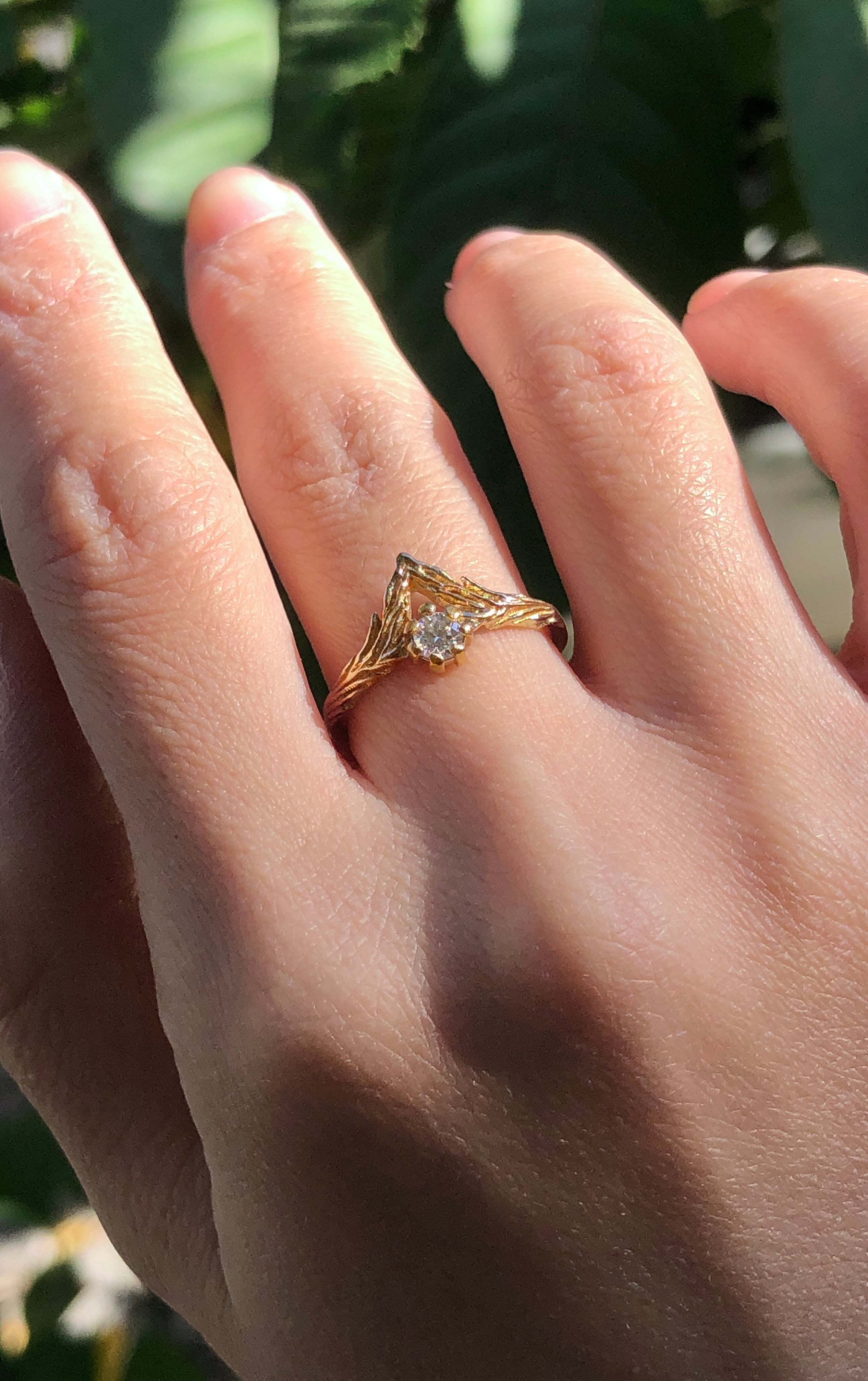 Angel's Wing Moissanite Ring, Queen's Wedding Band