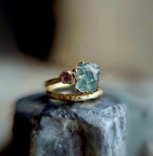 Load image into Gallery viewer, Aquamarine Engagement ring
