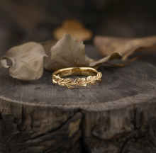 Load image into Gallery viewer, 14k Gold Garden Ring
