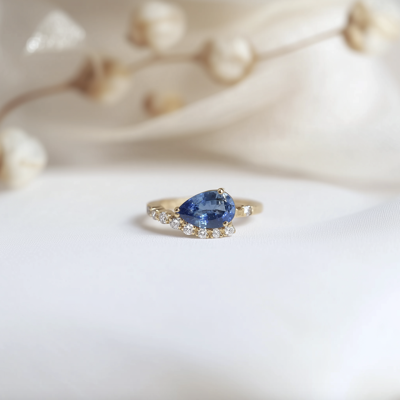 Maréthys Blue Sapphire ring, Pear cut Blue Sapphire Engagement ring, Engagement Ring