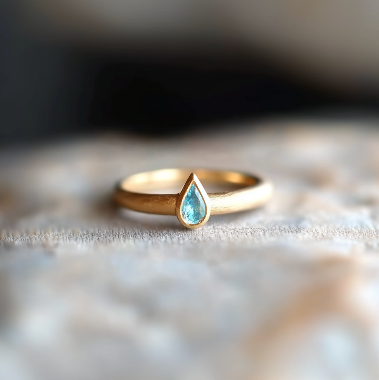 Simple Apatite Ring, Tear Apatite Ring