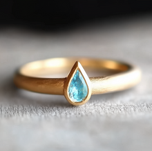 Load image into Gallery viewer, Simple Apatite Ring, Tear Apatite Ring
