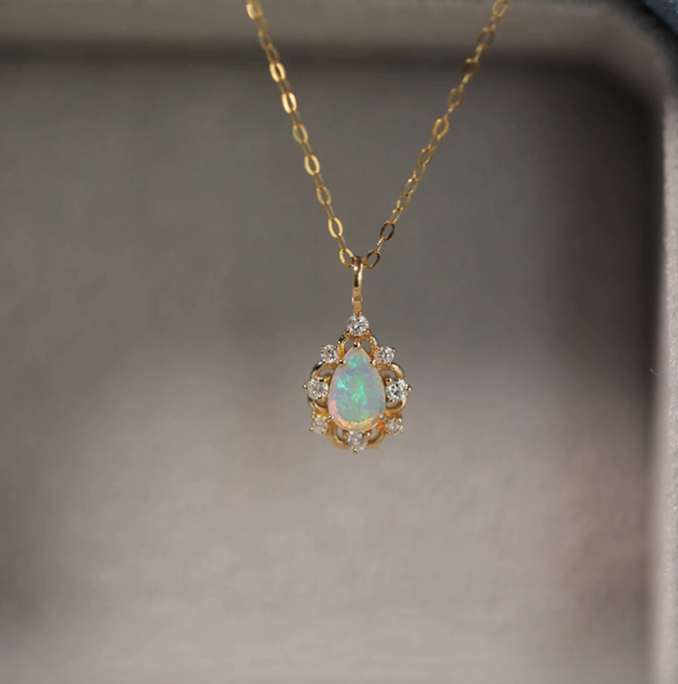 18k Gold Australian Opal Necklace, Opal Pendant