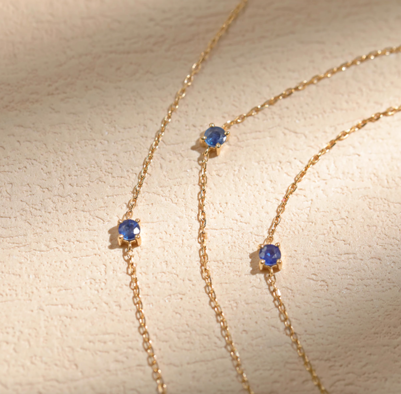 Noble Blue 18k Gold Sapphire Bracelet, Sapphire Bracelet