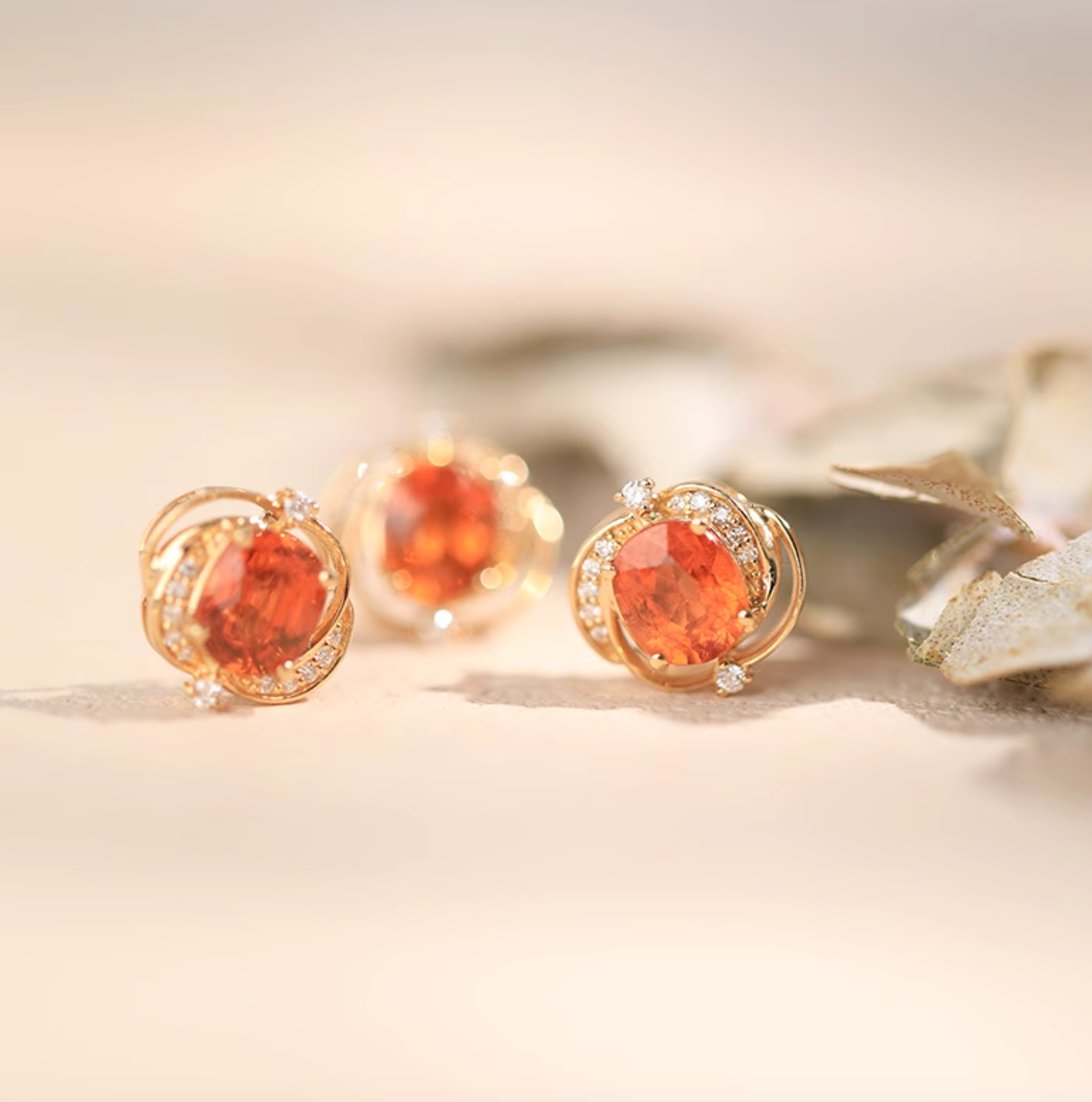 Fanta 18k Gold Necklace, Spessartine garnets Necklace, Mandarine Garnet Pendant