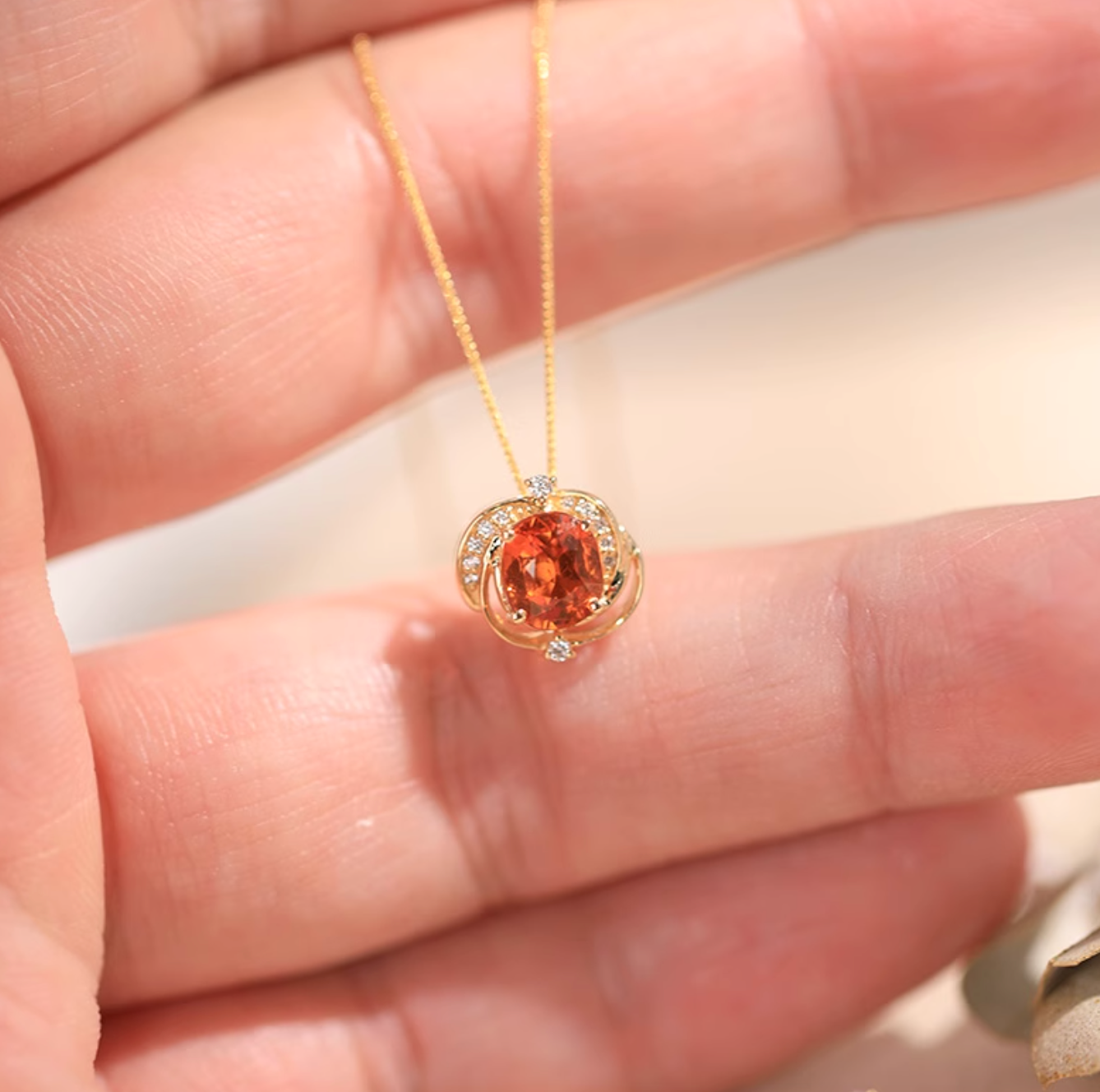 Fanta 18k Gold Necklace, Spessartine garnets Necklace, Mandarine Garnet Pendant