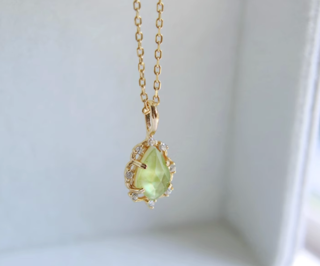 Green Peridot Necklace, Sterling Silver Peridot Pendant, 925 Silver Necklace