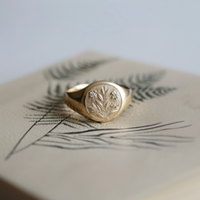Load image into Gallery viewer, Solid Gold Lemongrass Signet Diamond Ring
