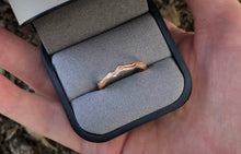 Load image into Gallery viewer, Tree Branch Twig Ring, One wedding Band v shape
