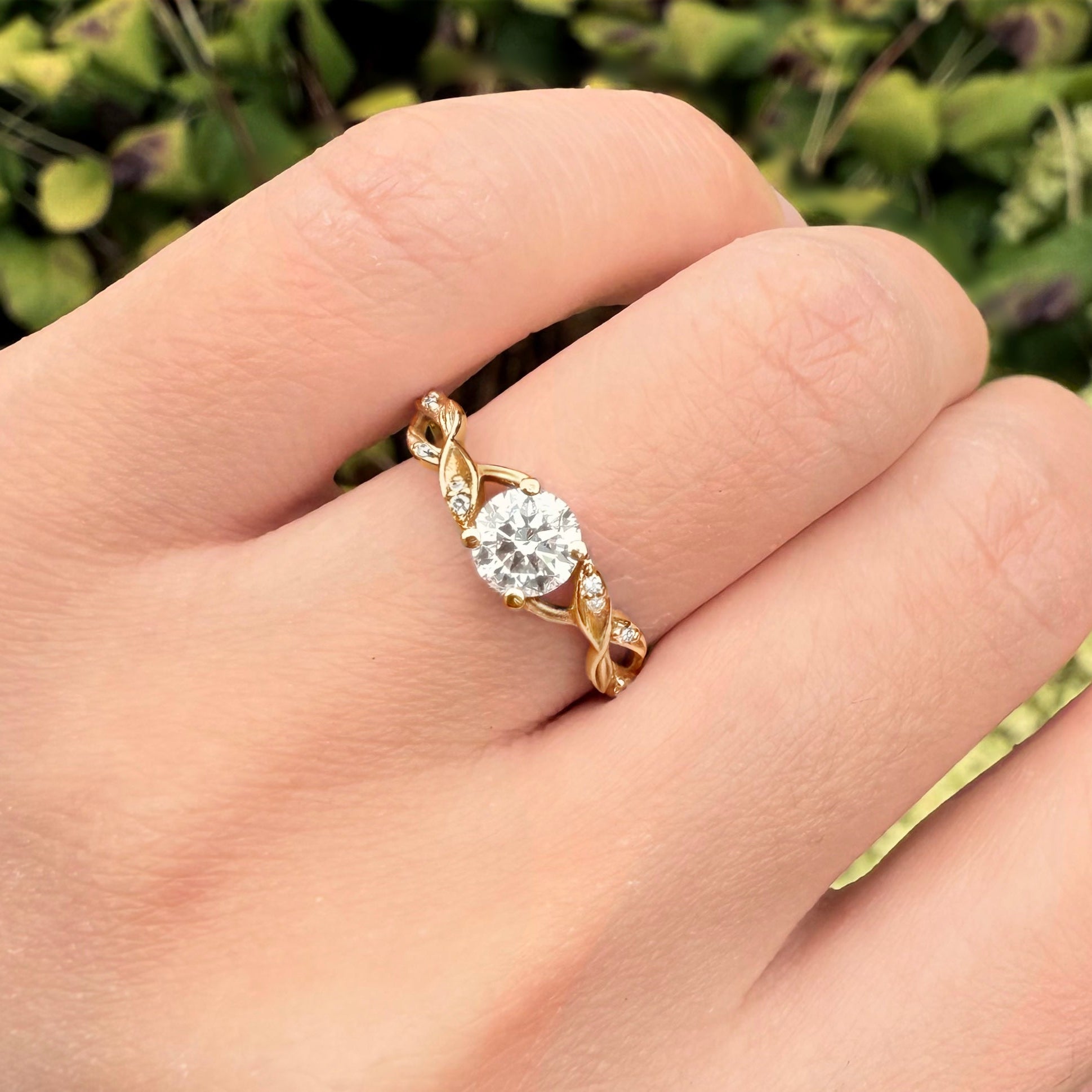Leafy Diamond Engagement Ring, 14k Gold Diamond Engagement ring, Twisted Leafy Ring