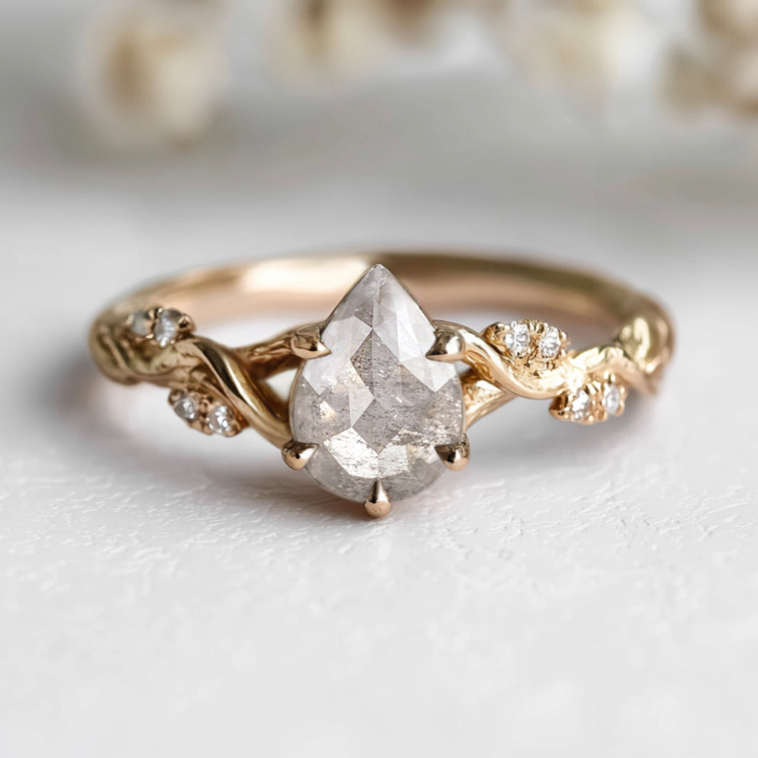 Obscyra Salt and Pepper Diamond Ring, Oval Diamond Engagement Ring Gold