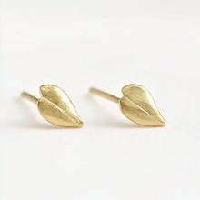 Load image into Gallery viewer, 14k Leaf Studs, Dainty leaf nuggets studs 3
