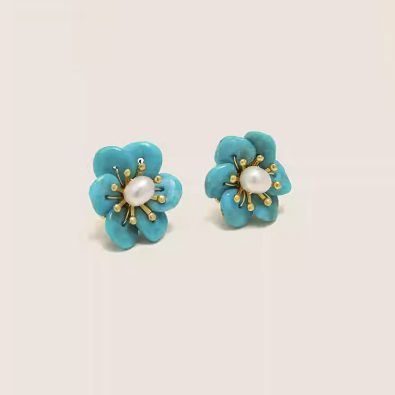 Natural Turquoise Flower Studs, Turquoise stud, Earrings Studs