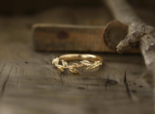 Load image into Gallery viewer,  twig wedding band
