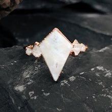Load image into Gallery viewer, JadedDesignNYC Raw Moonstone Ring For Woman, Herkimer Diamond Ring, Kite Moonstone Jewelry, Raw Stone Ring,Raw Gemstone Ring
